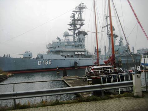 Kriegsschiffe in Wilhelmshaven